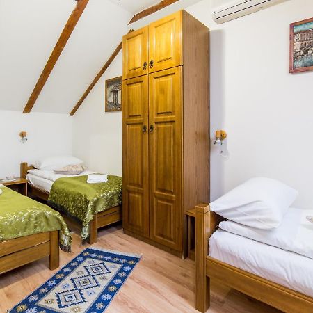 Hotel Kandilj Sarajevo Bagian luar foto